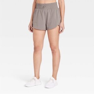 All in Motion Active Light Woven High-Rise Shorts, 3”